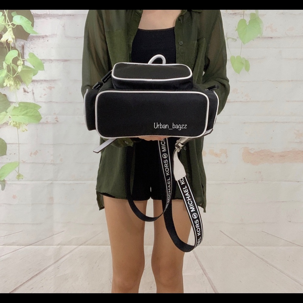 Michael Kors Abbey Medium Cargo Backpack - Picture 4 of 9
